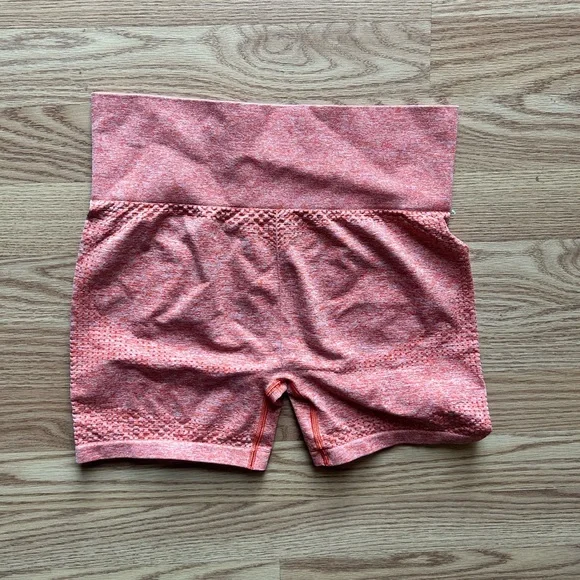 Gymshark vital seamless shorts orange/coral color - Picture 4 of 6